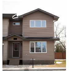 4 bedroom 1.5 baths - Townhouse
