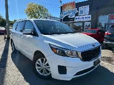 2016 Kia Sedona mini van