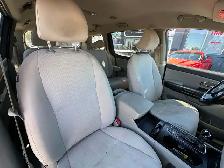 2016 Kia Sedona mini van - Photo 12