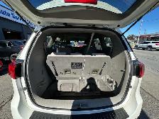 2016 Kia Sedona mini van - Photo 13