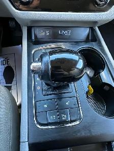 2016 Kia Sedona mini van - Photo 22