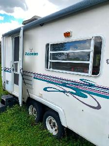 Palomino RV trailer - Photo 5