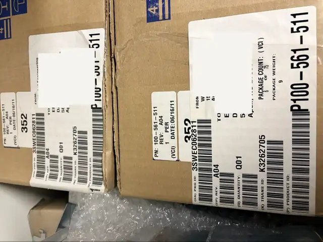 EMC 100-561-511 Rack Mount Frame Kit (3 available)