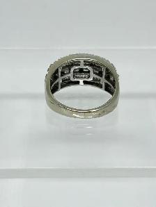 10k WG Baguette / Round cut Ring - Photo 5