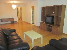 Semi-detached house for Rent, North York - Photo 2