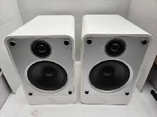 Q Acoustics Concept 20 Bookshelf Speaker Pair - White