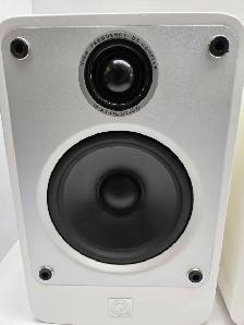 Q Acoustics Concept 20 Bookshelf Speaker Pair - White - Photo 3