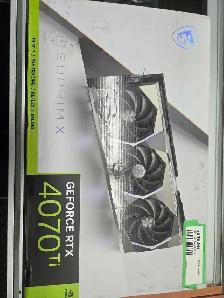 MSI GeForce RTX 4070 Ti Suprim X