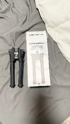 Magpul Bipod – M-LOK Mount – $125 - Photo 2