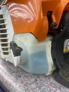 STIL MS211 Chainsaw - Photo 3