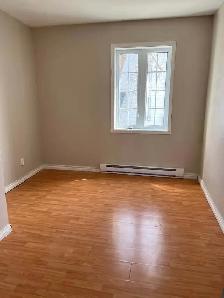5 1/2 à louer à Longueuil - Photo 3