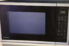 Microwave Oven Panasonic Model NN-SU55QS Brand New in box - Photo 9