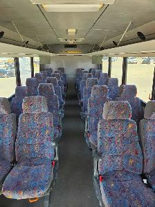 24 Passenger 2007 GMC Glaval Shuttle - Photo 8