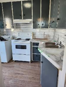 9 First St.#5 - 2BR North, Central, W/D hookups, Refreshed - Photo 8