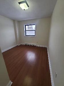 Luxury Downtown 1BR w/ Balcony & AC - The James | Nov 15 - Photo 9