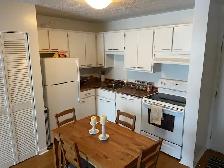 3 1/2 SECTEUR CARREFOUR DE L`ESTRIE - Photo 3