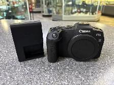 Canon EOS RP Mirrorless Camera With Batt and Charger