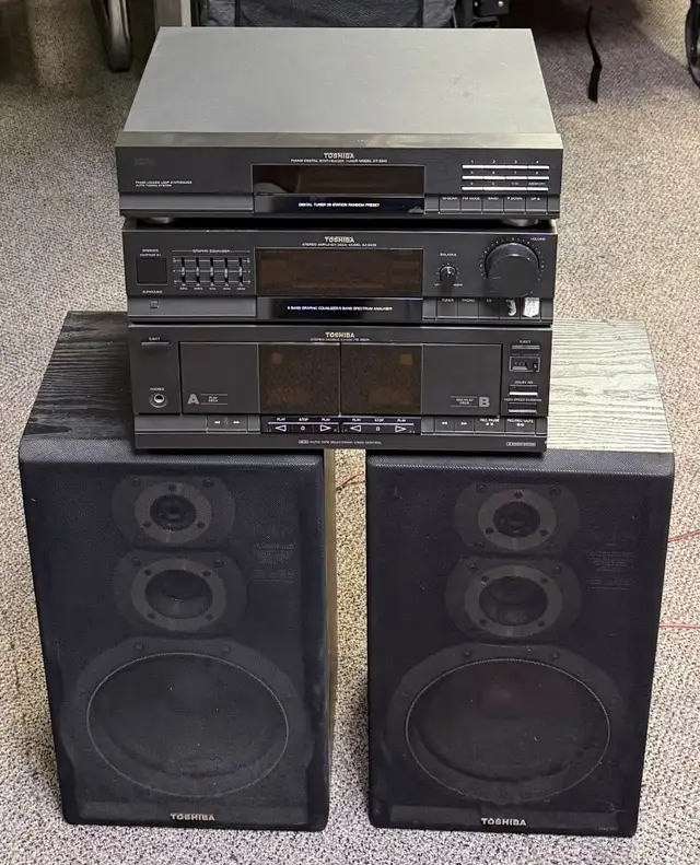 Toshiba Midi-HiFi-System SYS-V19
