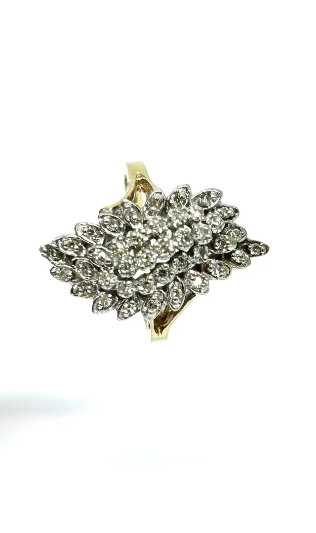 14k Vintage Diamond Cluster Ring