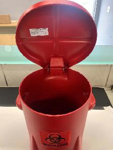 EAGLE BIOHAZARD WASTE CONTAINER 6 GALLON MPN-943-BIO 16'x15'x17' - Photo 2