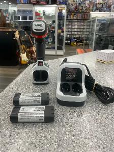 BLACK & DECKER VPX Drill w/ Charger - Photo 2