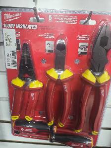 Milwaukee 1000V Insulated Hand Tool Set