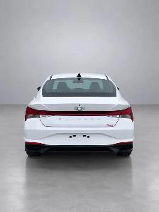 2022 Hyundai Elantra Essential - Photo 8