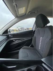 2022 Hyundai Elantra Essential - Photo 14