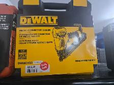 DEWALT DWMC150 Metal Connector Nailer