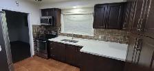 SHARED ROOM SPACE AVIALABLE IN SCARBOROUGH CALL 647-710-4806 - Photo 3