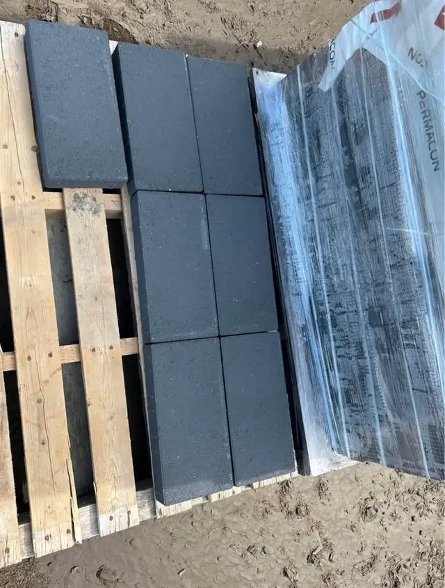 Pavers - Black