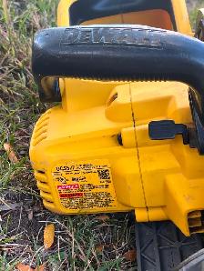 DEWALT 60V Flexvolt 7-1/4-inch Circular Saw - Photo 3