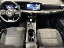 2025 Nissan Kicks - Photo 32