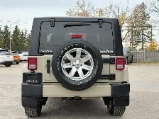 2017 Jeep Wrangler Sahara 4WD - Photo 5