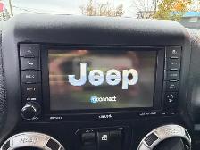 2017 Jeep Wrangler Sahara 4WD - Photo 24