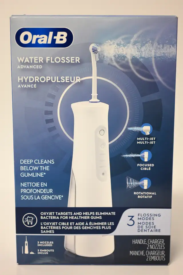 Oral-B water flosser advanced Brand New in box