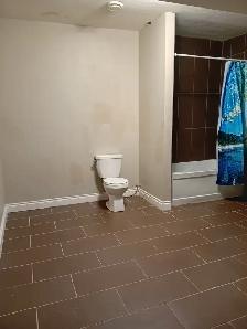 Country Living Brand new 6 bedroom available now - Photo 3