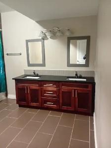 Country Living Brand new 6 bedroom available now - Photo 8