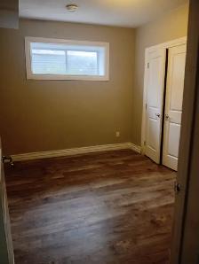 Country Living Brand new 6 bedroom available now - Photo 10