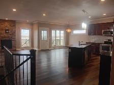 Country Living Brand new 6 bedroom available now - Photo 26