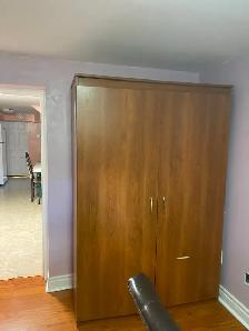 Scarborough-Large Furnished Room with Attached Private Bathroom - Photo 2