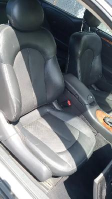 2004 Mercedes-Benz CLK 320 Coupe – Premium Engineering & Timeles - Photo 7