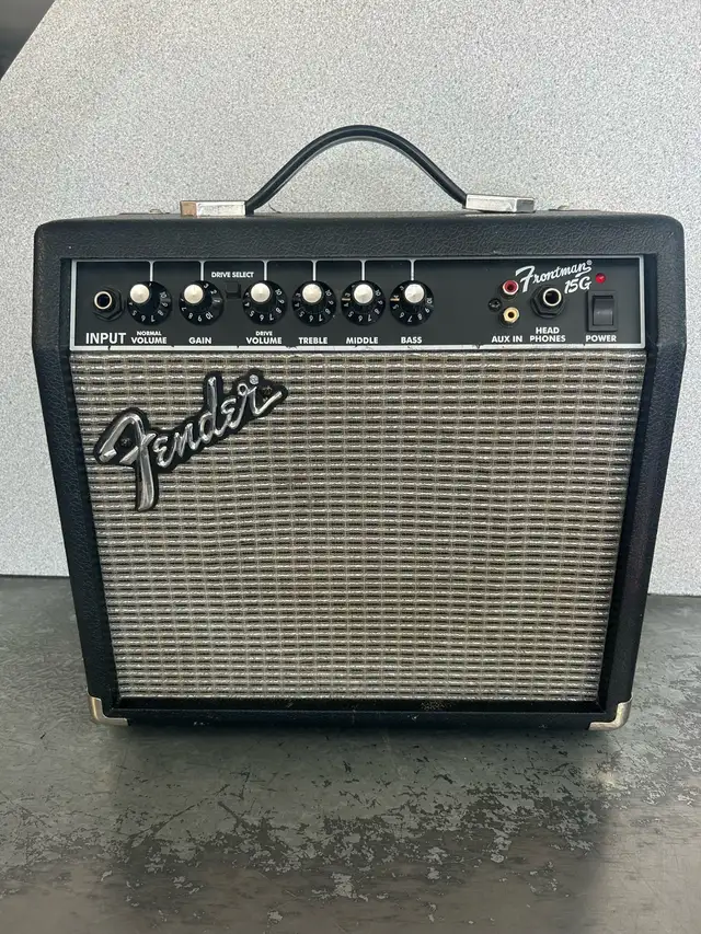 Fender Frontman 15G (30598909)