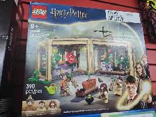 LEGO Harry Potter Hogwarts Castle: Herbology Class