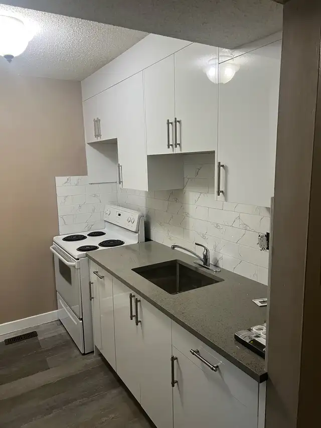 3 bedroom 1 bath Huntington Hills NW