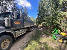 2001 CAT TH83 Telehandler - Photo 10