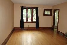 Character home in Old Nutana - Photo 2