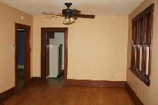 Character home in Old Nutana - Photo 3