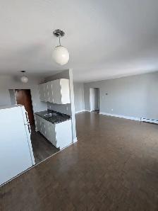 Lovely One Bedroom Available!! - Photo 4
