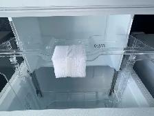 NEW 30" Moffat Bottom Freezer Fridge (18.6 Cu.Ft) - Photo 7